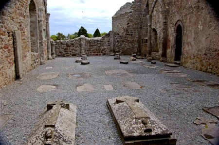 clonmacnoise cathedral